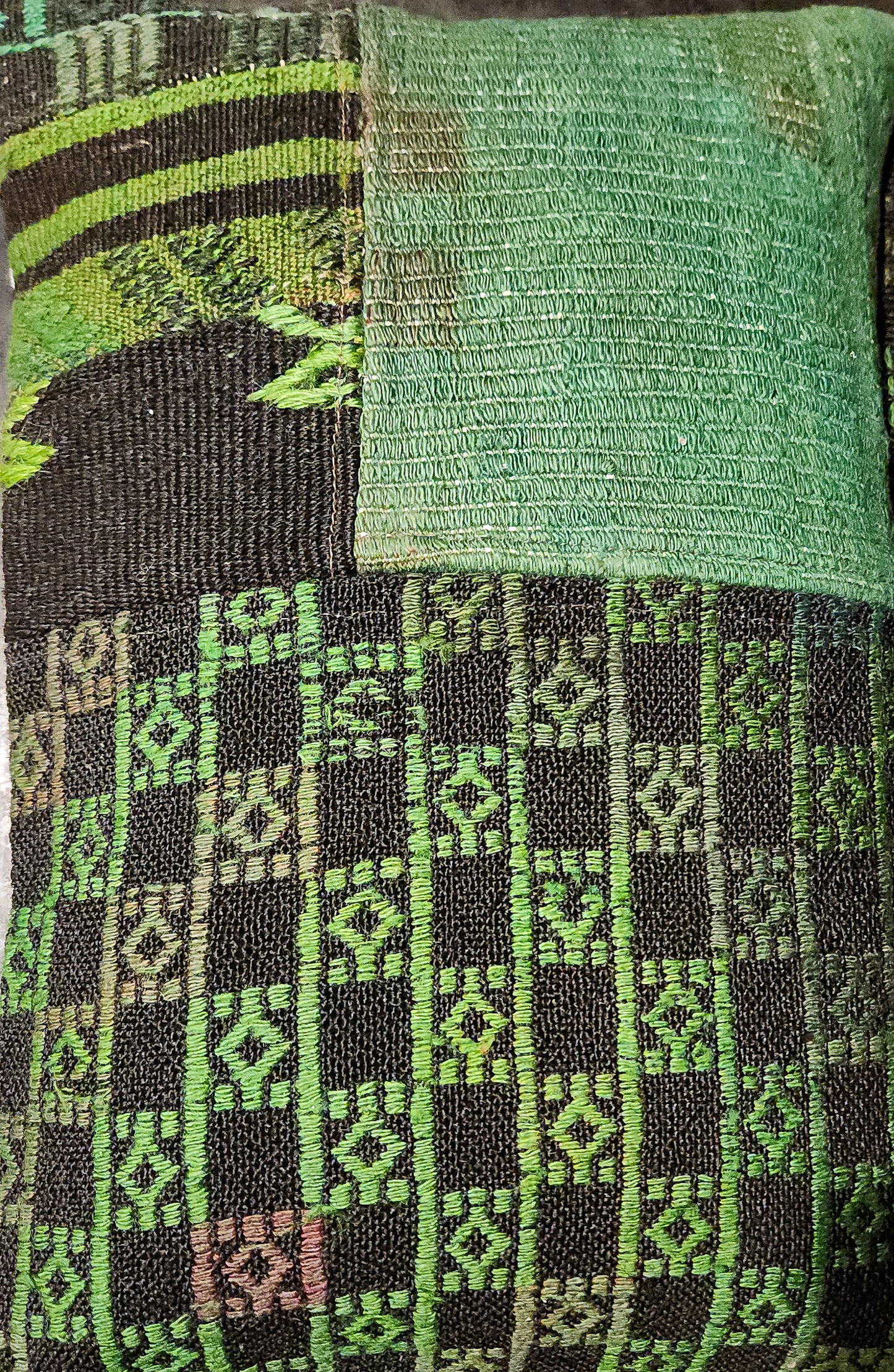 Emerald Green Pattered Kilim Throw Pillow Cover