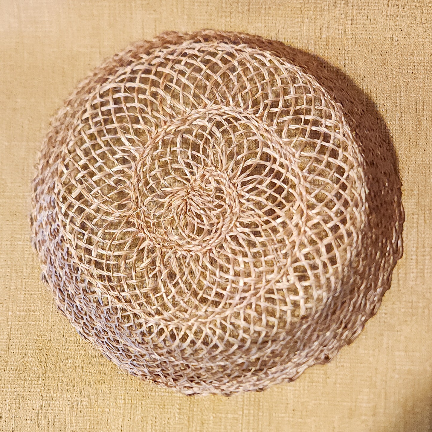 Round Abaca Fiber Basket