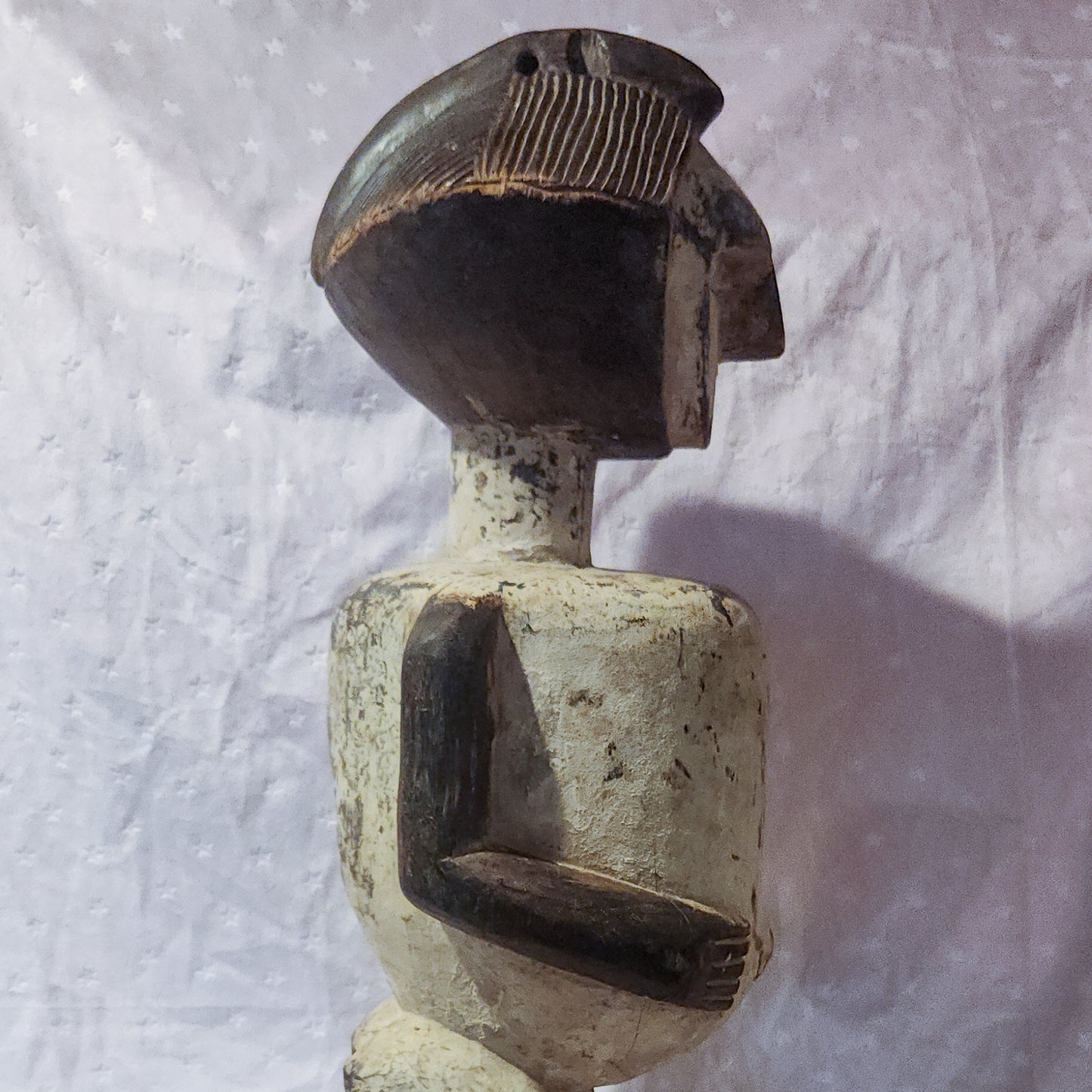 Ambete Guardian Figure