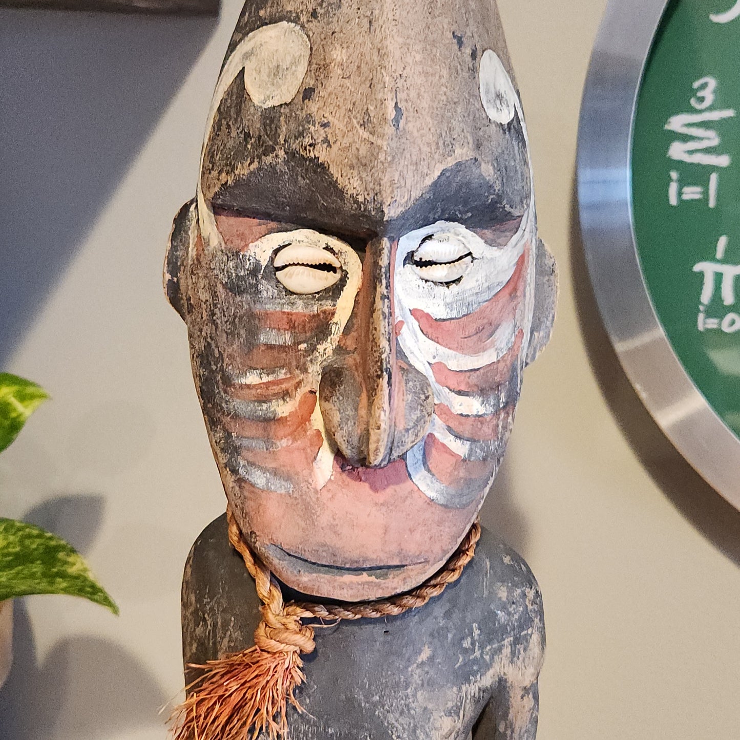 PNG Wooden Statue