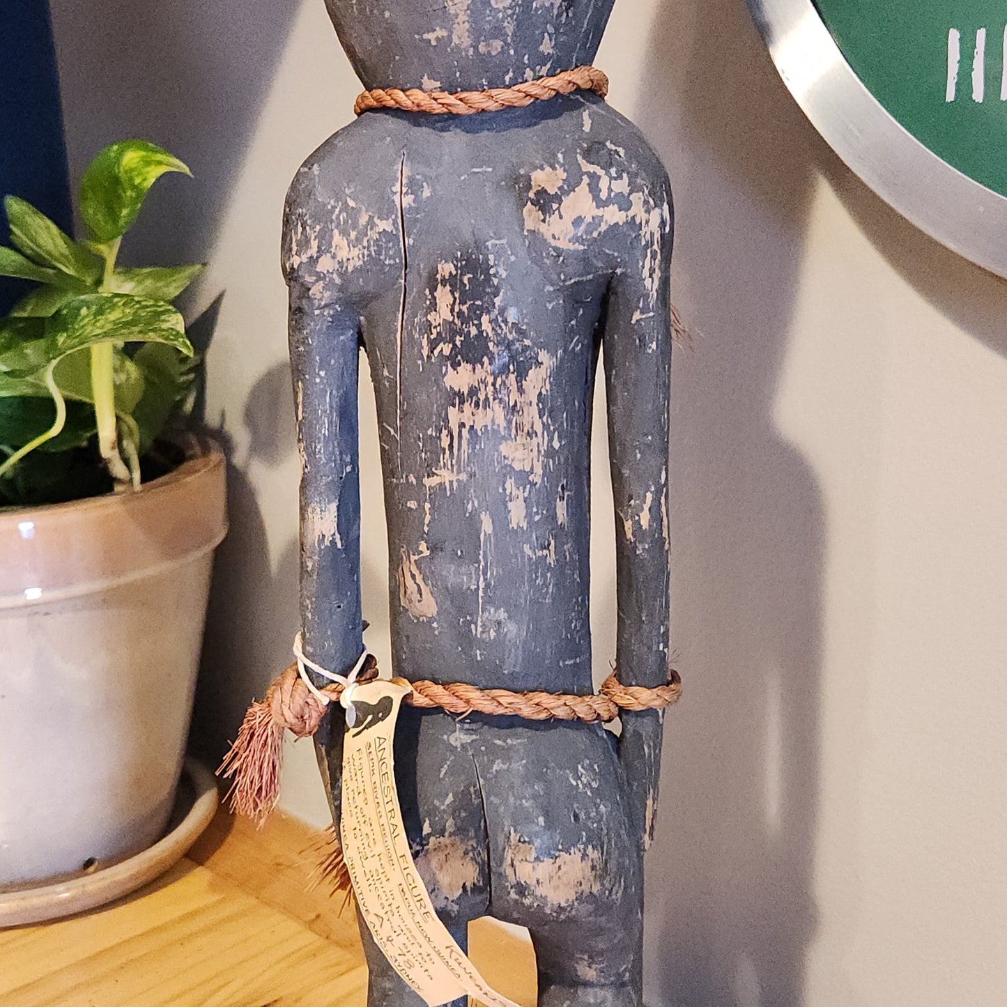 PNG Wooden Statue